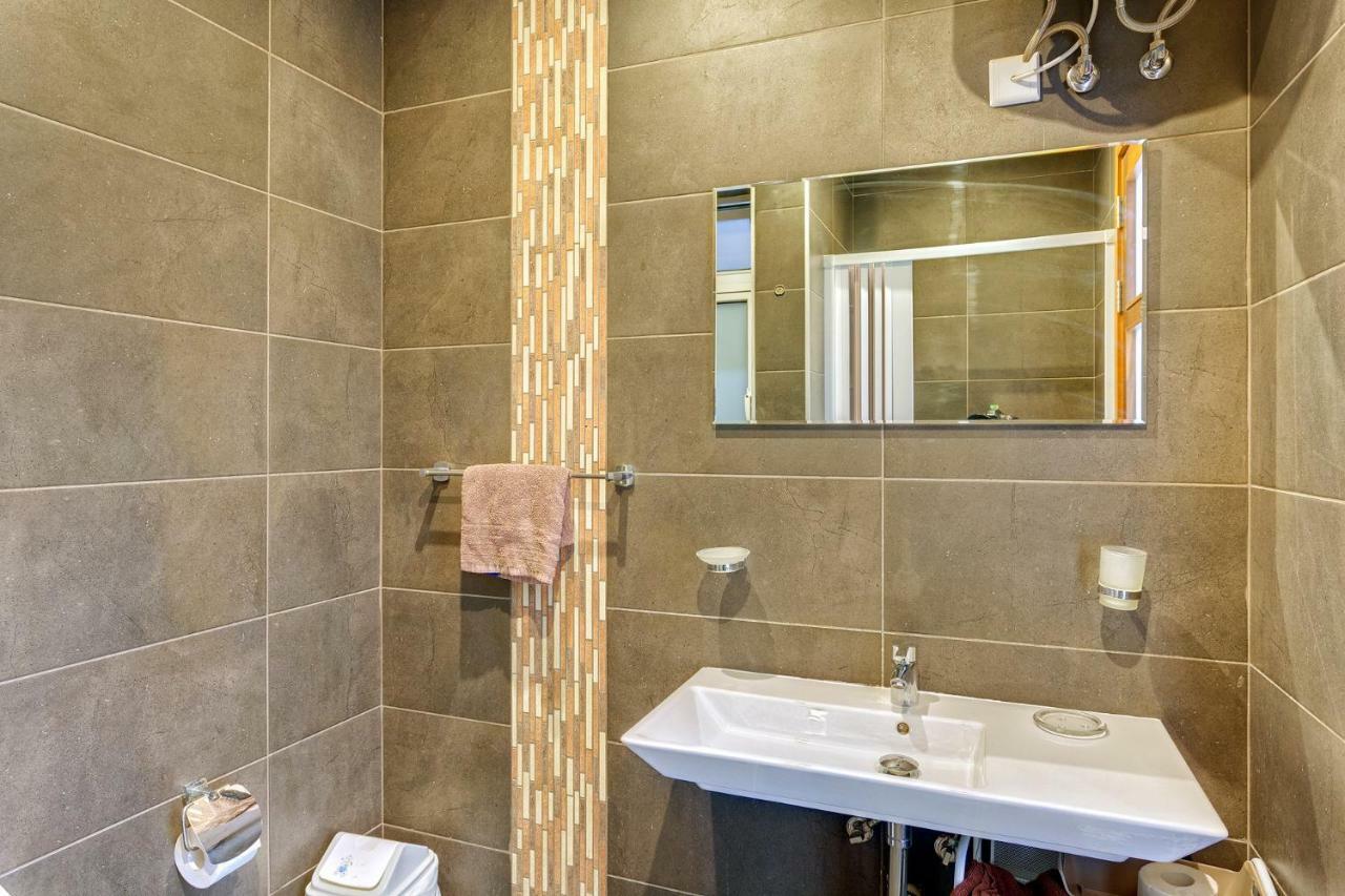 Modern 2 Bedroom Apartment In St Julians Saint Julian's Exterior photo
